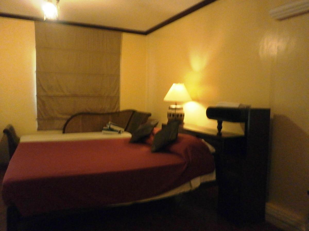 True Home Hotel Balabag  Oda fotoğraf